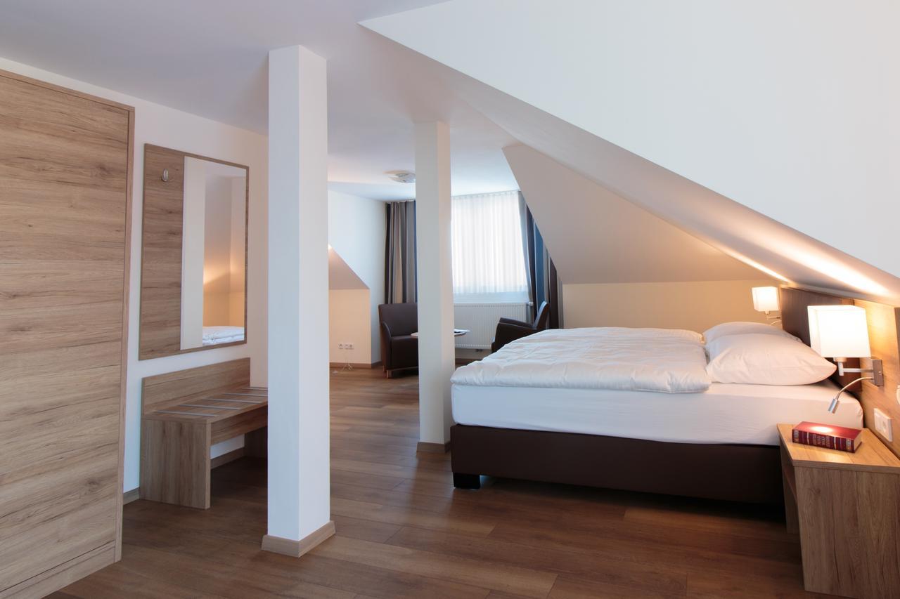 Hotel Heldt Bad Pyrmont Bagian luar foto