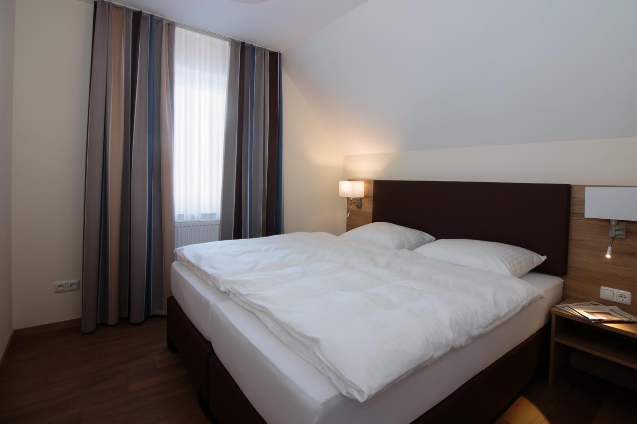 Hotel Heldt Bad Pyrmont Bagian luar foto