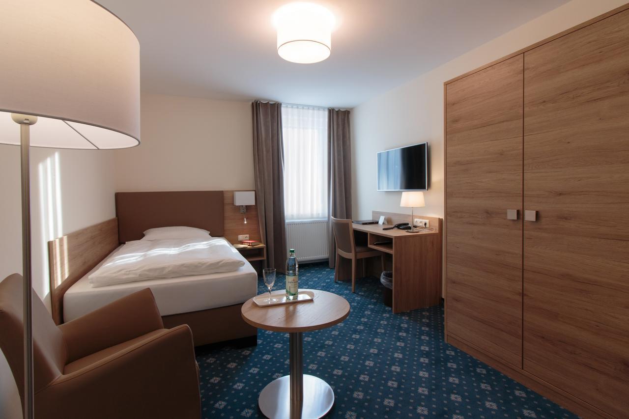Hotel Heldt Bad Pyrmont Bagian luar foto