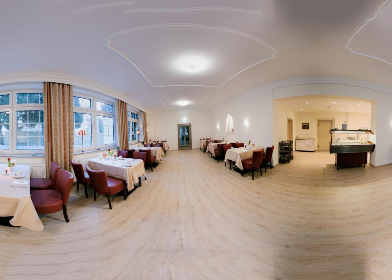 Hotel Heldt Bad Pyrmont Bagian luar foto